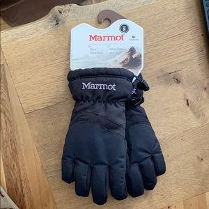NWT - Boys ski gloves (Marmot) Size: SM